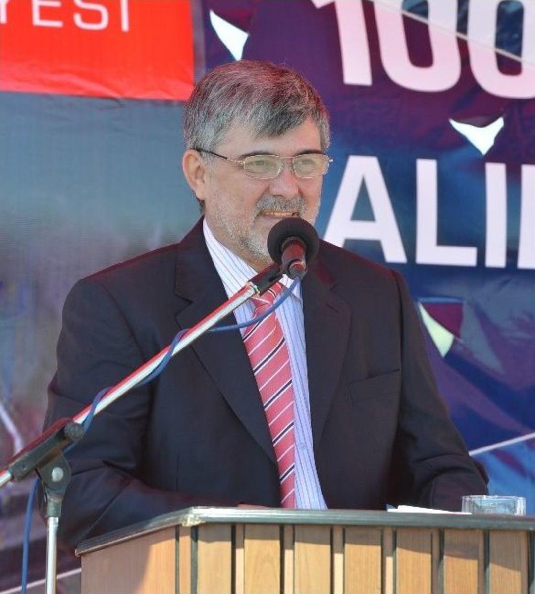 İzmir&rsquo;e 100 Yeni K&ouml;r&uuml;kl&uuml; Otob&uuml;s Geliyor