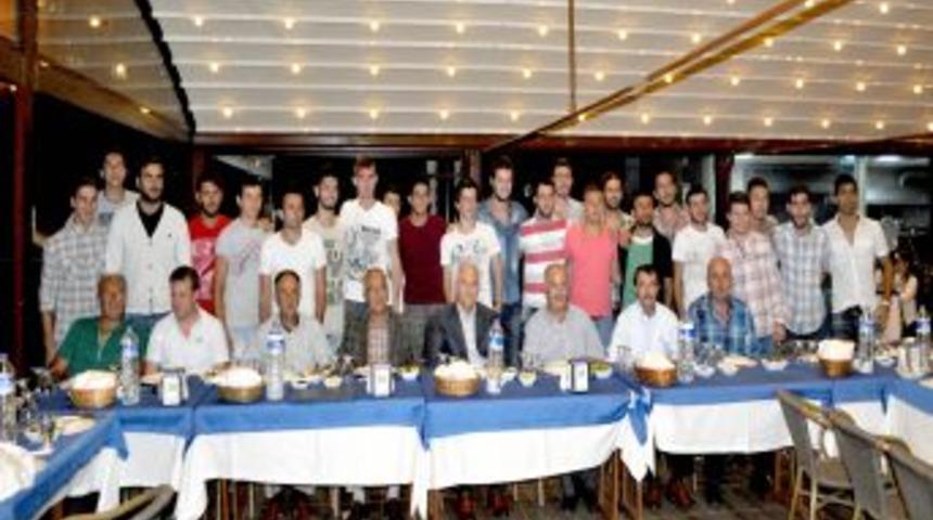 Mudanyaspor'a Sezon &Ouml;ncesi Moral Yemeği