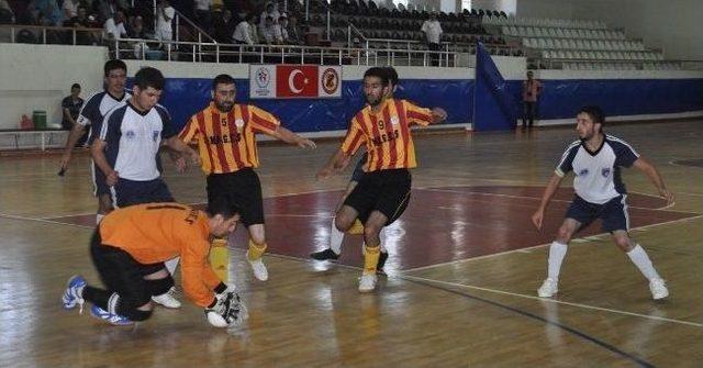 Ankara Aktif Gen&ccedil;ler Spor Kul&uuml;b&uuml; Birinci Lige Y&uuml;kseldi 1