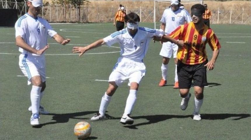 G&ouml;rme Engelliler B-1 Deplasmanlı Futsal 1. Ligi