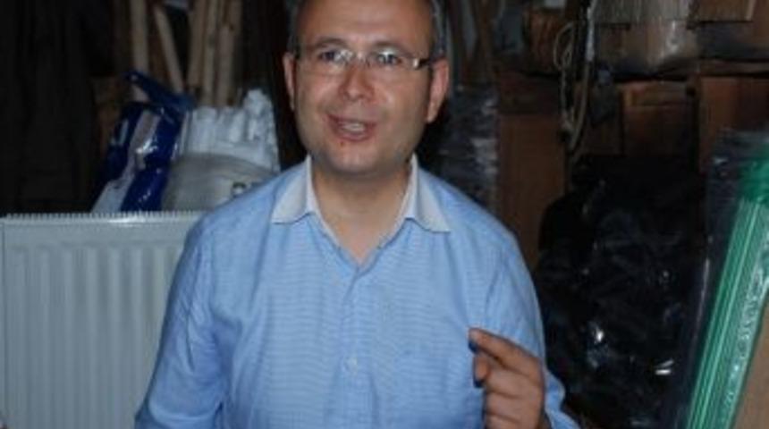 Ak Parti Milletvekili Candan &Ouml;ğrenci Ve &Ouml;ğretmenlere Başarı Diledi