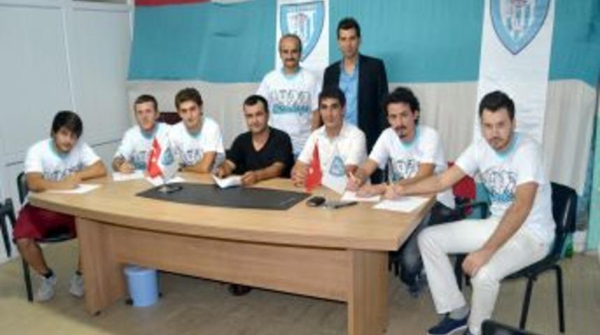 1922 M&uuml;tarekespor&rsquo;da Dış Transfer Atağı