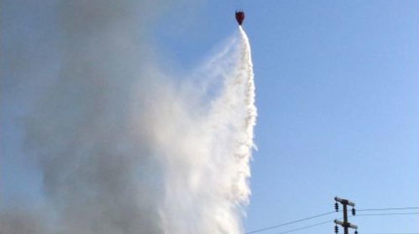 Yangın S&ouml;nd&uuml;rme &Ccedil;alışmaları Hava Desteğiyle Devam Ediyor