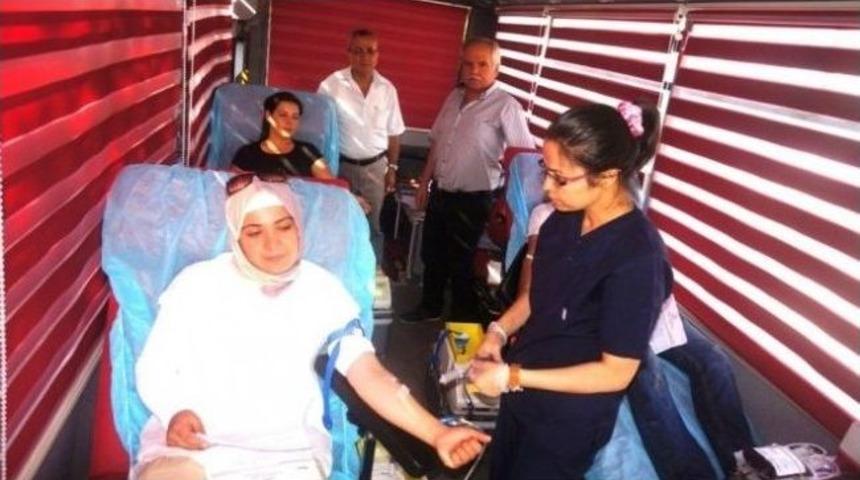 T&uuml;rk Kızılay Sarıg&ouml;l Şubesi İki G&uuml;nde 139 &Uuml;nite Kan Topladı