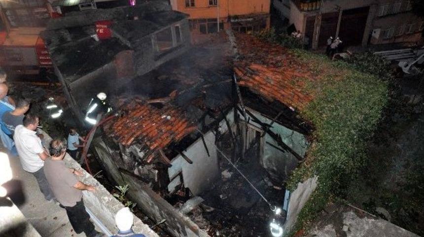 Giresun&rsquo;da Metruk Bina K&uuml;l Oldu