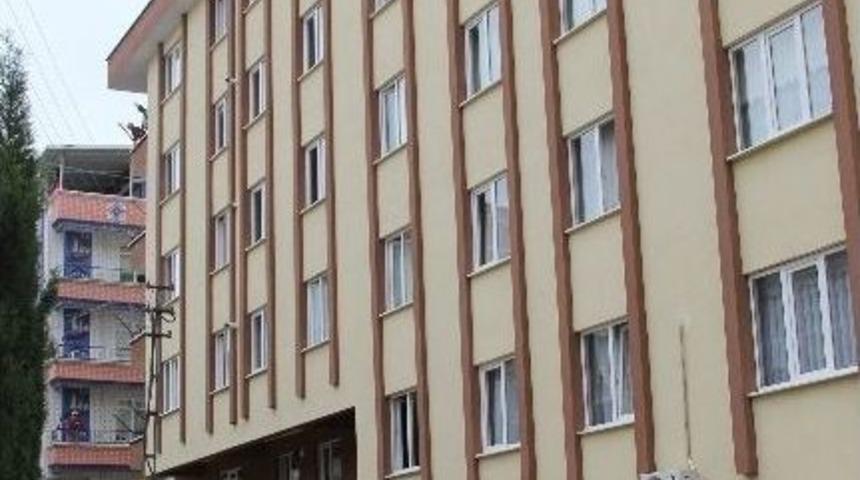 Samsun'da Yangında 2 Kişi Hastanelik Oldu