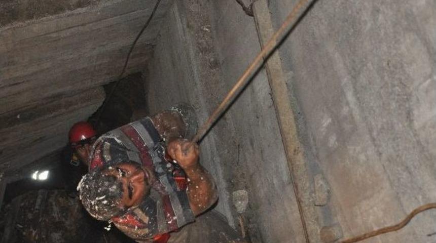 25 Metrelik Kuyuda Can Pazarı