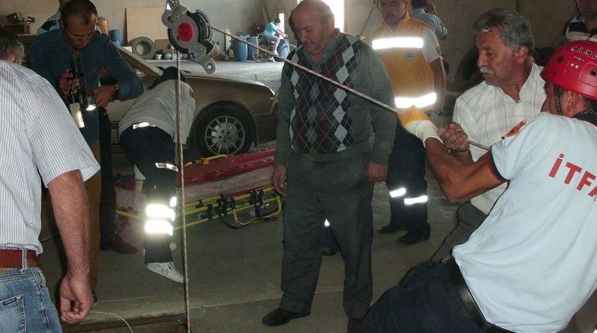 25 Metrelik Kuyuya D&uuml;şen Kişi Itfaiye Tarafından Kurtarıldı