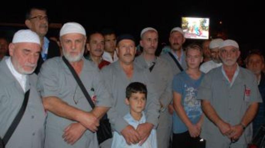 Sapanca&rsquo;da Hacı Adayları Uğurlandı