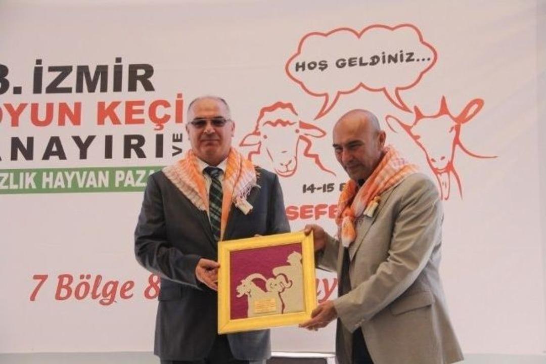 3. İzmir Koyun Ke&ccedil;i Panayırı Panel Ve Etkinliklerle Devam Ediyor