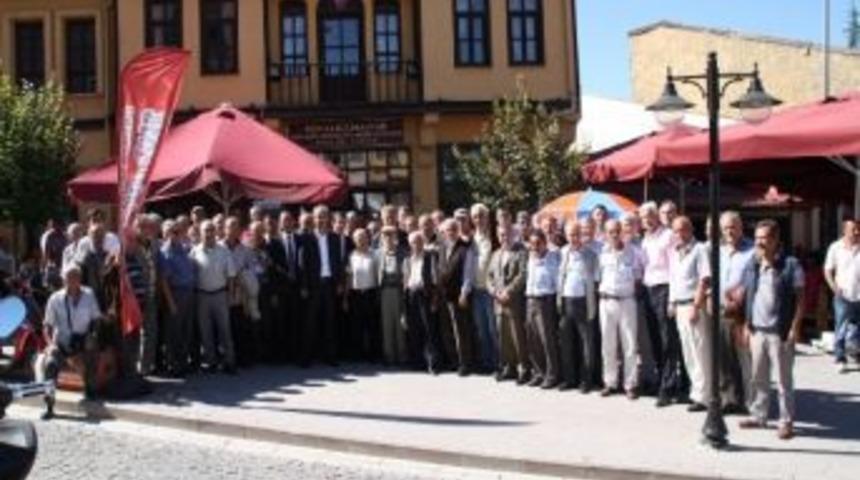 Erman G&ouml;let Mihalı&ccedil;&ccedil;ıklılarla Buluştu