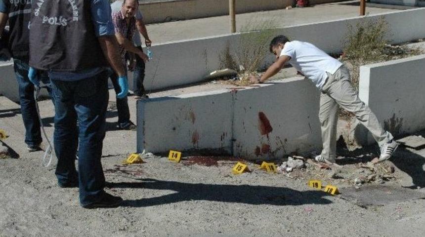 Bodrum&rsquo;da kanlı hesaplaşma: 2 &ouml;l&uuml;, 4 yaralı