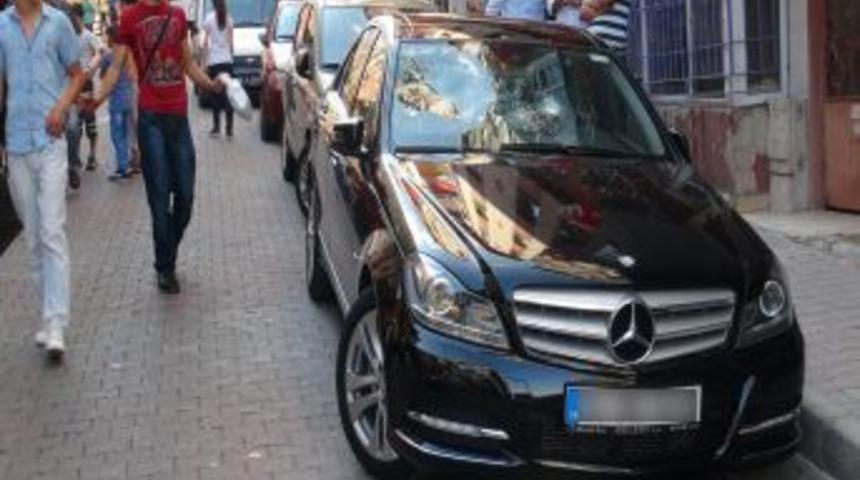 Otopark Kavgasında Top Oynayan &Ccedil;ocuk Yaralandı