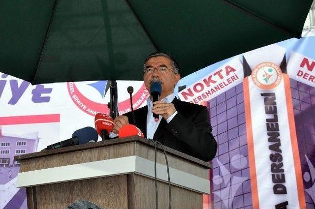 Milli Savunma Bakanı Yılmaz Sivas’ta 2