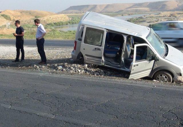 Şırnak’ta düğün konvoyundaki kazada 39 kişi yaralandı