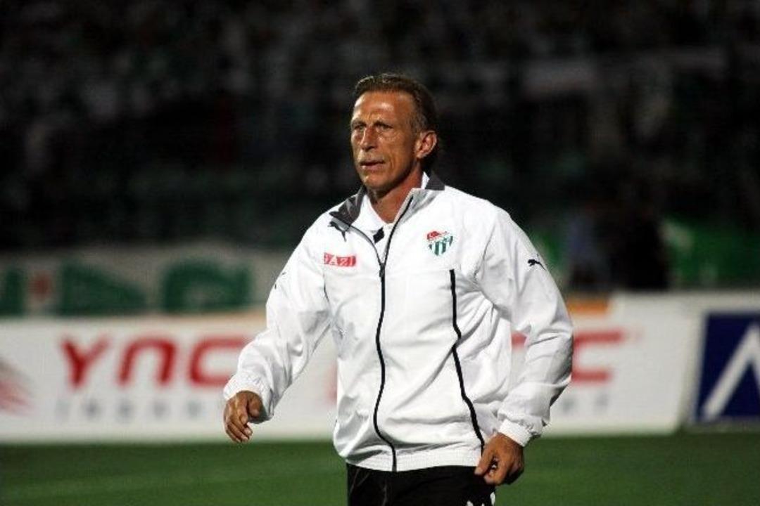 Bursa'da Kareografi Ve Karton Şov