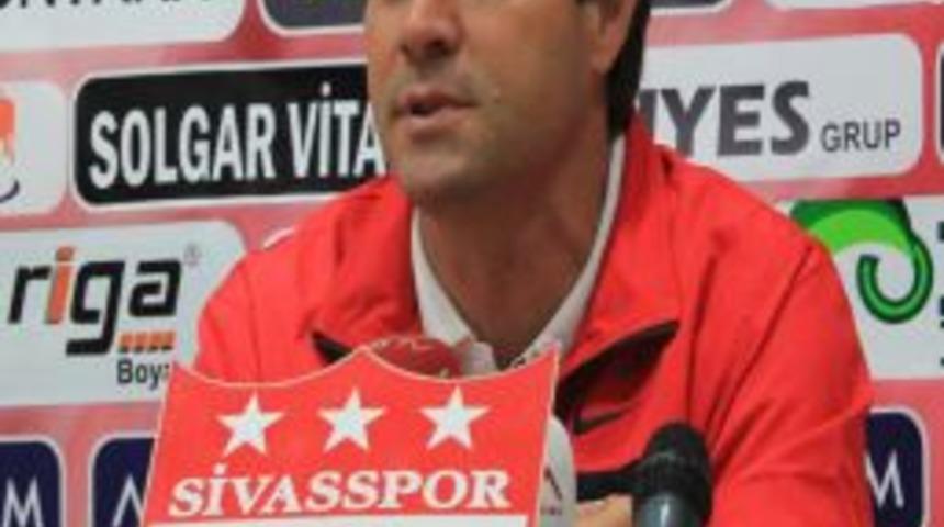 Eskişehirspor Teknik Direkt&ouml;r&uuml; Sağlam: Haksız Kararla Ma&ccedil;ı Kaybetmek Bizi &Uuml;zd&uuml;