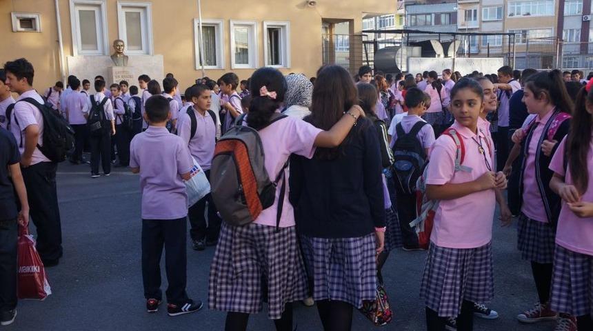 17 Milyon &Ouml;ğrenci Ders Başı Yaptı