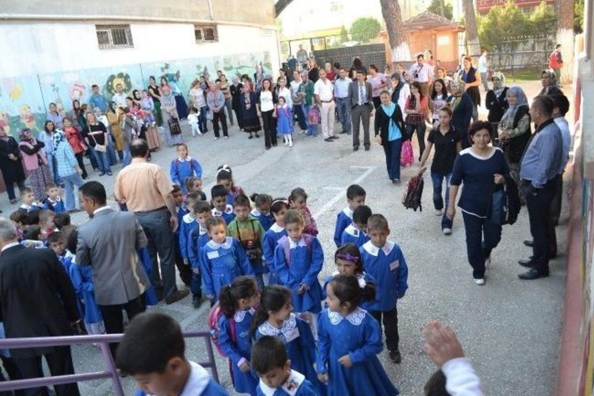 Kula'da Okul Zili &Ccedil;aldı