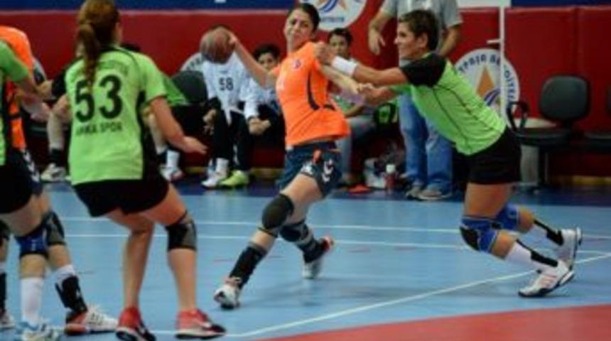 Paşa&rsquo;nın meleklerinden s&uuml;per başlangı&ccedil;