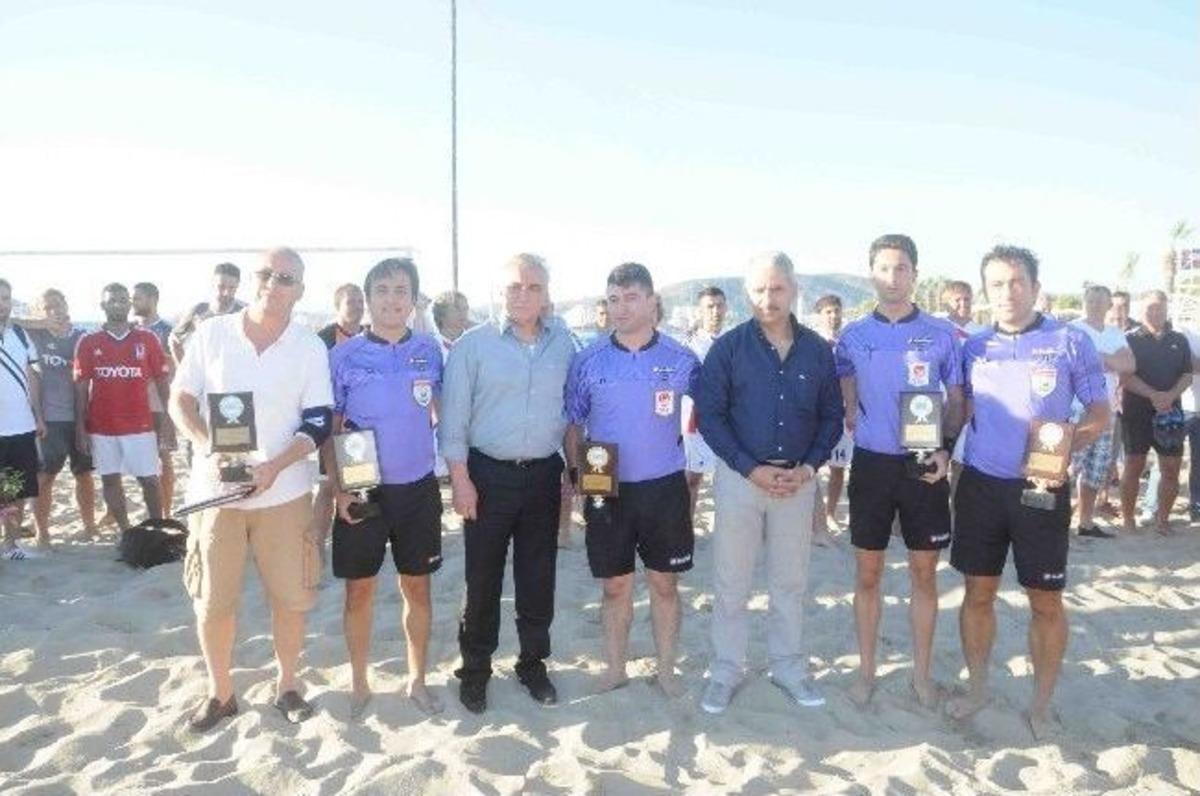 T&uuml;rkiye Plaj Futbolu Ligi&rsquo;nin Son Etabı Tamamlandı