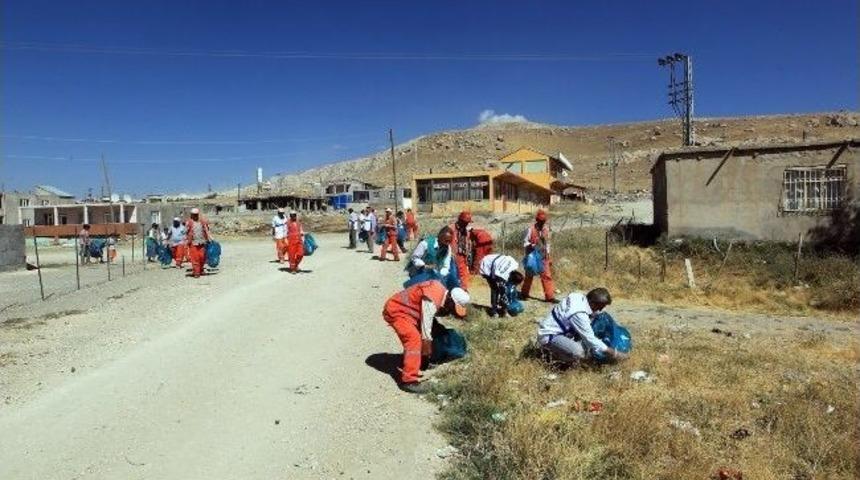 Van Belediyesi&rsquo;nin Temizlik Kampanyaları Devam Ediyor