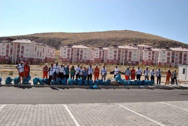 Van Belediyesi&rsquo;nin Temizlik Kampanyaları Devam Ediyor 2