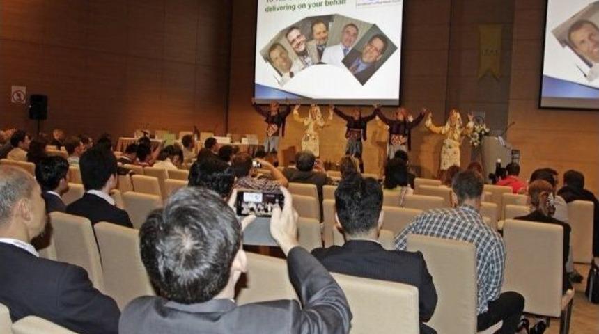 Bin Bilim İnsanı İzmir&rsquo;de