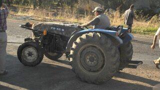 Baba oğul faciadan döndü
