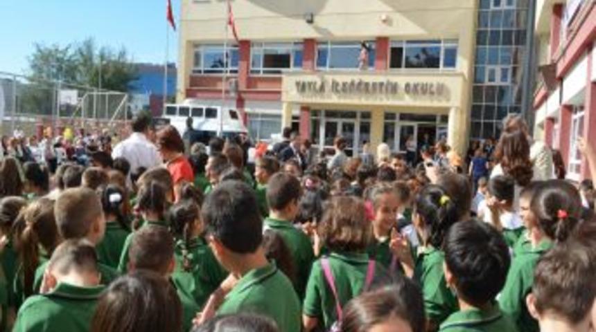 G&uuml;neş Altında T&ouml;ren, &Ccedil;ocukları Bunalttı