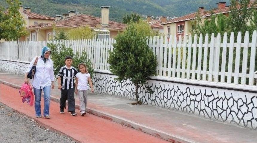 Başiskele'de Caddeler Modernleşiyor