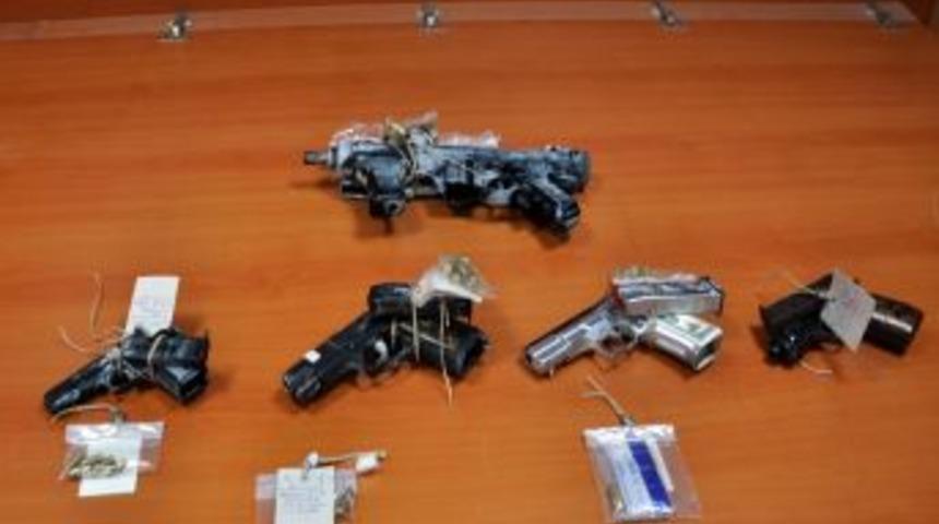 Su&ccedil; &Ouml;rg&uuml;t&uuml; Polis Operasyonu Ile &Ccedil;&ouml;kertildi