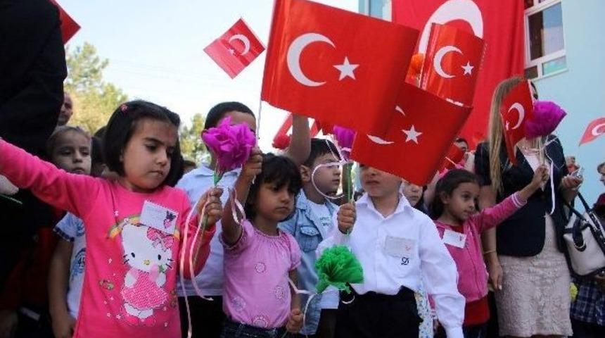 Karab&uuml;k&rsquo;te 38 Bin &Ouml;ğrenci Ders Başı Yaptı