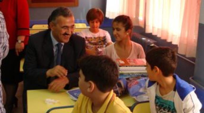 Aydın'da &Ouml;ğrenciler Dersbaşı Yaptı