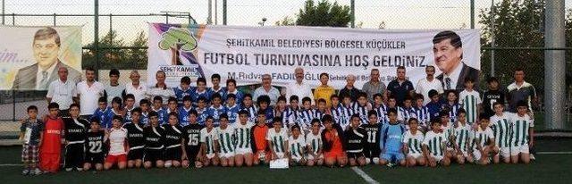 Şehitkamil Belediyesi Bölgesel Futbol Turnuvasına Ev Sahipliği Yaptı