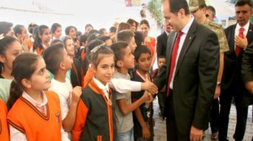Hakkari'de Yeni Eğitim Yılı Başladı