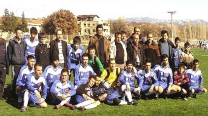 Gediz'de Futbol 1.amat&ouml;r Lig 2013-2014 Sezonu A&ccedil;ıldı