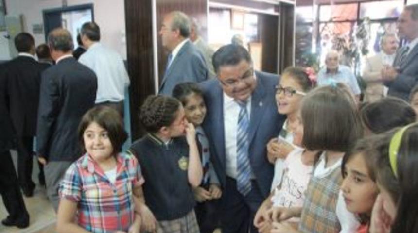 Selim Yağcı'nın 2013/2014 eğitim &ouml;ğretim yılı mesajı