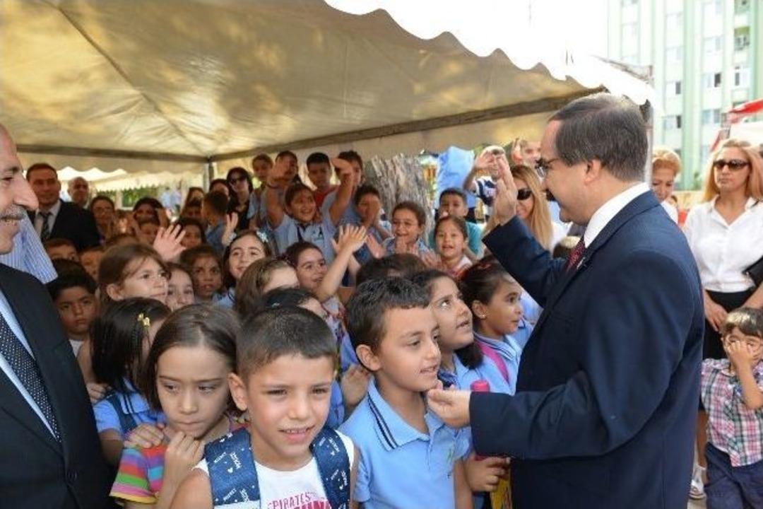 Adana&rsquo;da 500 Bin &Ouml;ğrenci Ders Başı Yaptı