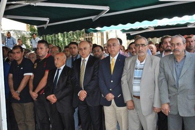 K&uuml;lah&ccedil;ıoğlu Son Yolculuğuna Uğurlandı 1