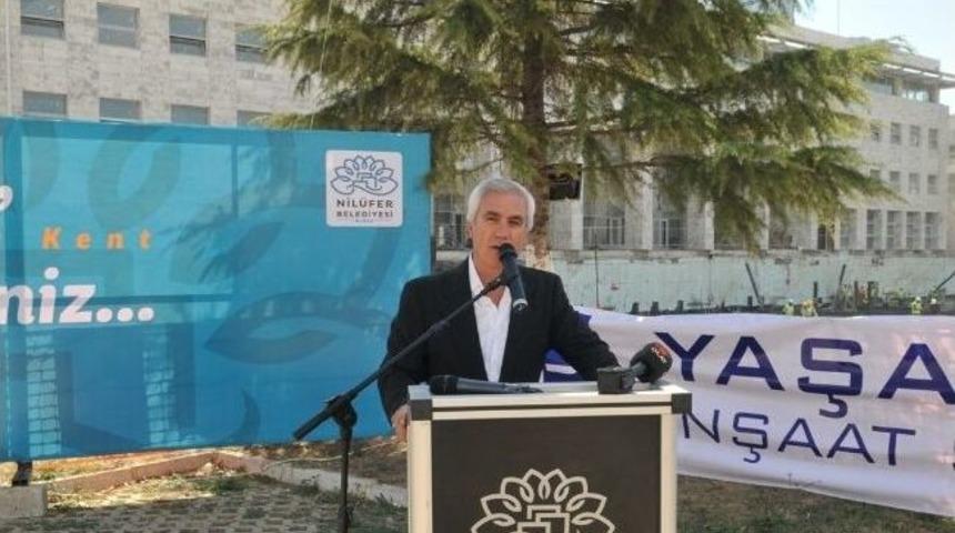 İhsaniye Kent Meydanı&rsquo;nda Yer Altı Otoparkının Temeli Atıldı