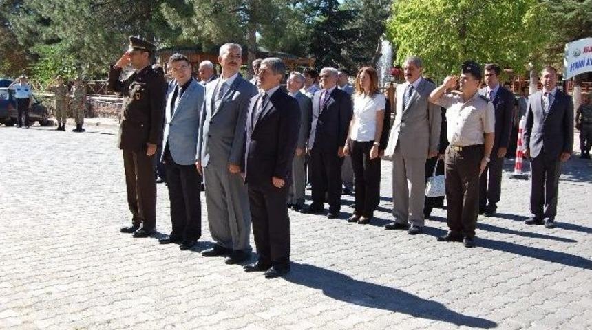 Arapgir&rsquo;de De Yeni Eğitim Yılı T&ouml;renle Başladı