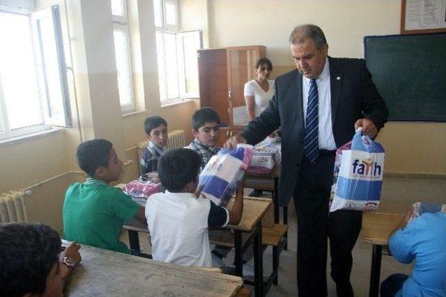 Silvan da Öğrenciler Ders Başı Yaptı 1