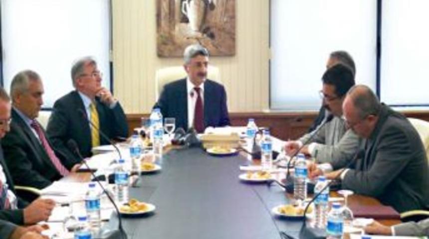 Gıda Takviye &Uuml;r&uuml;nlerini &Ouml;nlemek I&ccedil;in Kamu Kurumları &Uuml;&ccedil;&uuml;nc&uuml; Kez Toplandı