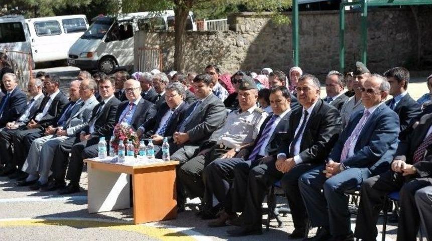 G&uuml;m&uuml;şhane&rsquo;de 19 Bin 477 &Ouml;ğrenci İ&ccedil;in Ders Zili &Ccedil;aldı