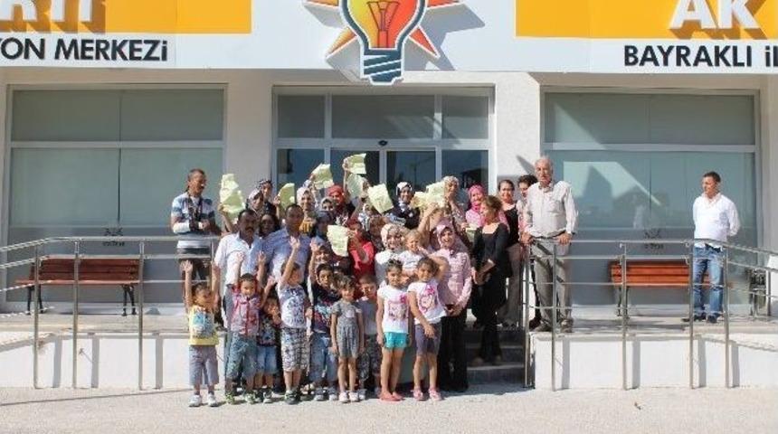 Ak Parti Bayraklı&rsquo; Ya Kadın İlgisi