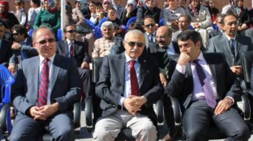 MEB Müsteşarı Tekin: Bakanlığı Bürokratlardan Kurtarmak Istiyoruz