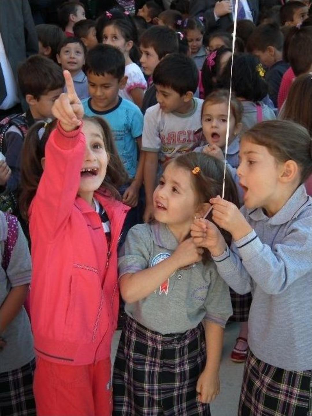 K&uuml;tahya&rsquo;da Yeni Eğitim &Ouml;ğretim Yılı Coşkusu