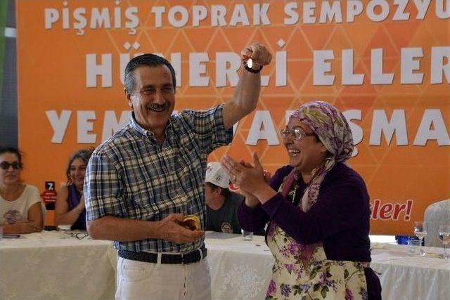 H&uuml;nerli Eller Marifetlerini Sergiledi 2