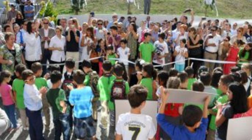 OM&Uuml; Kolej &Ouml;ğrencileri Yeni D&ouml;neme Eğlenerek Girdi